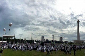 Suasana jelang Doa Bersama 2 Desember (Video)