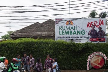Nobar di Rumah Lembang, tim pemenangan Ahok-Djarot sediakan makan gratis