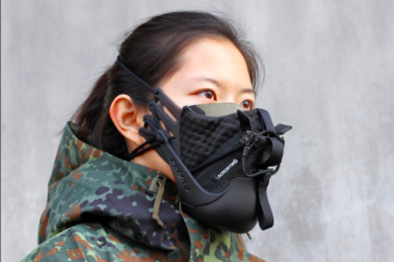 Perancang China buat masker dari sepatu Rp134 juta 