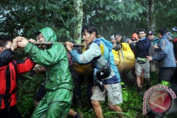 Seorang mahasiswa pendaki Gunung Pangrango tewas, satu kritis