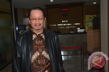 Taufik Effendi bantah terima uang e-KTP di sidang