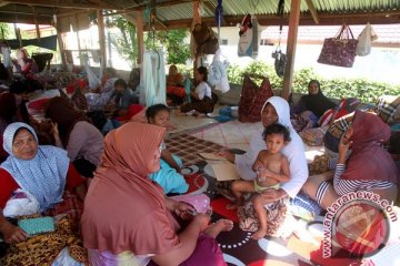 Evakuasi korban reruntuhan ruko akibat gempa Aceh dilanjutkan pagi ini
