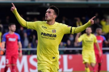 Liga Eropa - Kalahkan 10 pemain Steaua 2-1, Villarreal melaju