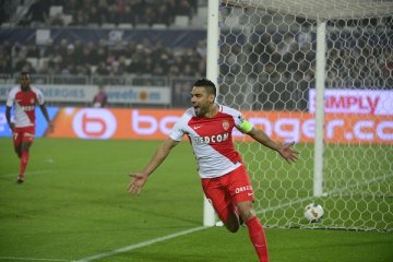 Falcao cetak tiga gol, Monaco tundukkan Bordeaux 4-0