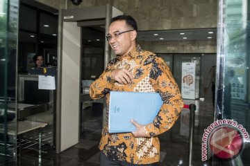 Teguh Juwarno mengaku tak hadiri rapat e-KTP