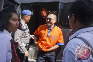 Polisi serahkan Gatot Brajamusti ke jaksa besok