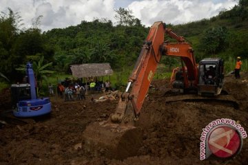 Puluhan kelurahan di Manado dilanda banjir-longsor