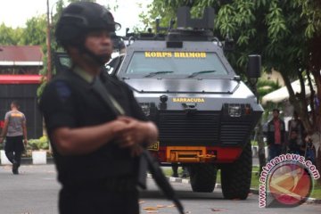 10 personel Brimob Jatim bersiaga di Lamongan