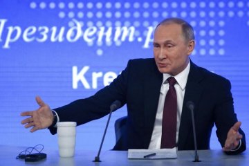 Komentar Vladimir Putin soal serangan siber global "ransomware"