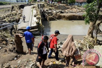 DPRD Kalsel harapkan Jembatan Sungai Puting segera terwujud