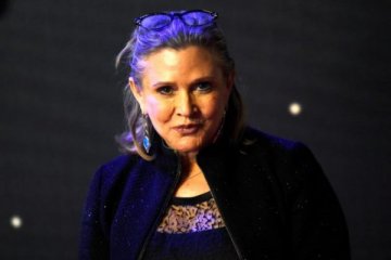 Carrie Fisher seharusnya memimpin film baru "Star Wars"