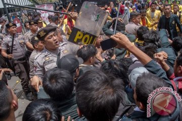 Kepolisian Indonesia copot jabatan kepala Polres Banggai