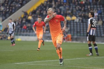 Gol tunggal Nainggolan menangkan Roma 1-0 atas Udinese