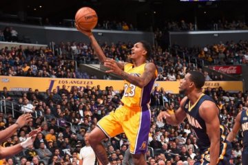 Lakers-Rockets sepakat tukar Lou Williams dengan Corey Brewer 