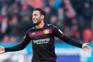 Hakan Calhanoglu bawa Leverkusen tundukkan Berlin 3-1