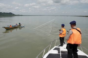 PENCARIAN NAPI NUSAKAMBANGAN