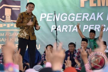 Kedatangan Ahok di Pulau Pramuka disambut marawis