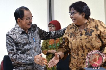 Dirut dan Wadirut Pertamina diberhentikan