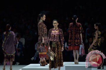 Agenda hari ini, Indonesia Fashion Week hingga pameran pernikahan