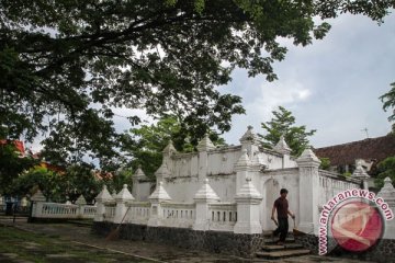 Mahasiswa UHO peringati Hari Kesehatan Nasional ke-53