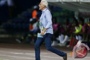 Pelatih Kamerun Broos dipecat