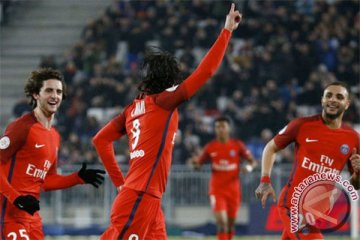 Cavani antar PSG menang mudah atas Bordeaux