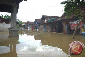Ratusan rumah di Karawang terendam banjir