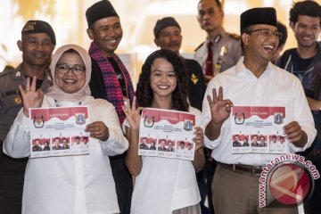 Putri Anies Baswedan yakin ayahnya menangi Pilkada DKI