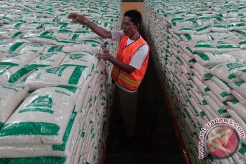 Bulog Tulungagung cadangkan 23.000 ton rastra 2017