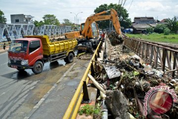Pusdataru: normalisasi Banjir Kanal Timur Semarang ditunda