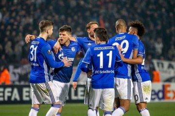 Huntelaar cetak gol pamungkas kemenangan 3-0 Schalke atas PAOK