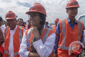 Menteri Basuki targetkan tol Jateng-Jatim sudah beroperasi 2018