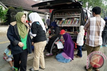 Mobil patroli polisi Garut ini diubah jadi perpustakaan keliling