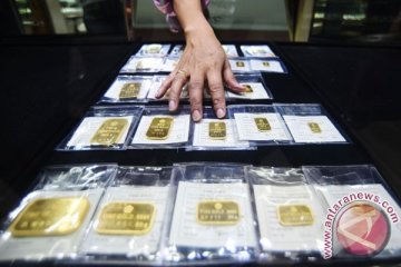Emas berjangka naik ke level tertinggi, menguat satu persen lebih