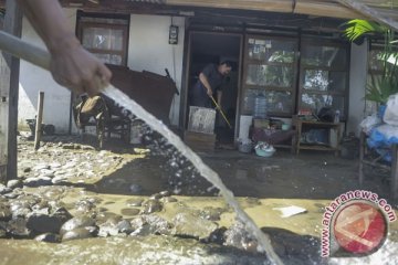 Tagana Kabupaten Tangerang dirikan tiga posko banjir