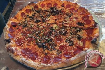 Resep mudah membuat pizza di rumah