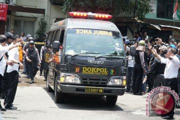 Densus geledah rumah kontrakan tersangka bom Bandung
