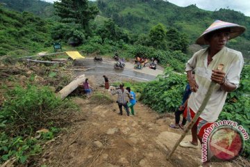 Gorontalo Utara diterjang  banjir dan tanah longsor