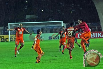 Borneo tekuk Arema 2-1