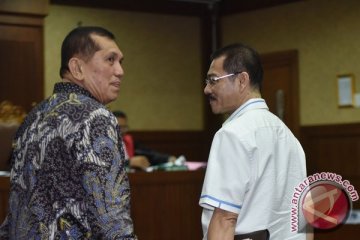 Mantan Ketua Komisi II DPR bantah terima uang proyek KTP-E