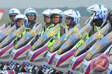 Simulasi Pengawalan VIP