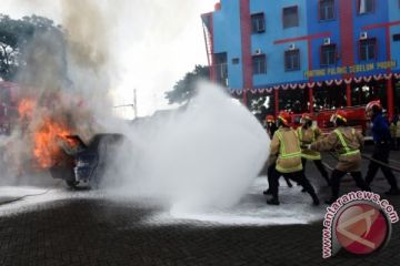 SIMULASI PENANGANAN KEBAKARAN
