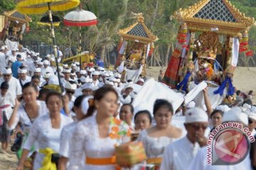 Tokoh Hindu Amerika Serikat kunjungi buleleng