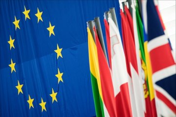 Uni Eropa jatuhkan sanksi ke pejabat Suriah terkait senjata kimia