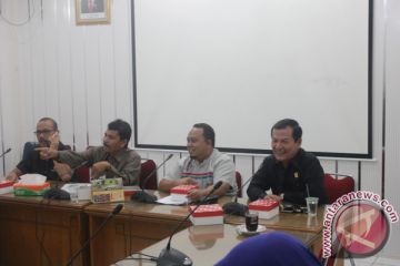 PARIWARA DPRD KOTA PADANG