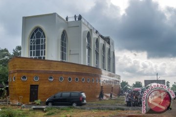 Masjid Kapal di Semarang bisa alternatif destinasi wisata