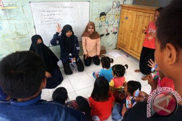 Kegiatan belajar-mengajar di Tangerang tanpa membangun gedung baru