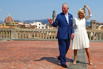Popularitas Pangeran Charles merosot jelang peringatan kematian Putri Diana