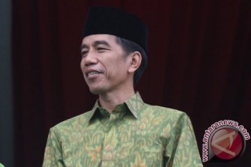 Ribuan warga padati Taman Pendawa tunggu Presiden