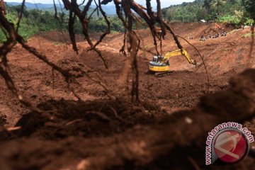 Ponorogo belum putuskan status tanah gerak